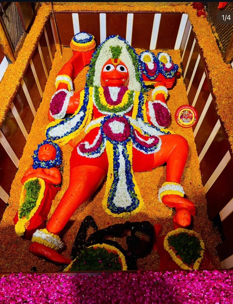 Full Murti with Floral Shringar